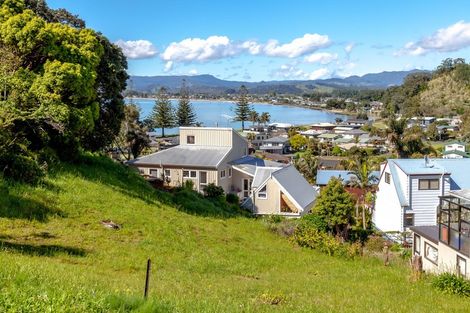 Photo of property in 13 Puriri Place, Whitianga, 3510
