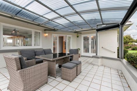 Photo of property in 27 Park Road, Katikati, 3129