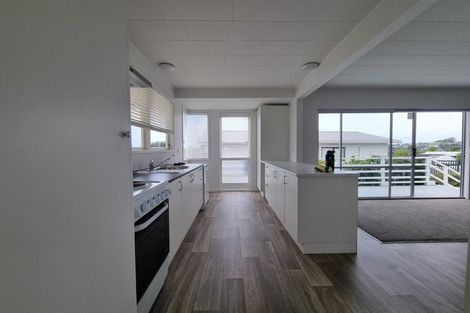 Photo of property in 27 Snells Beach Road, Snells Beach, 0920