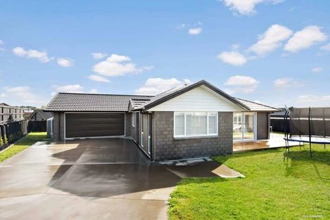 Photo of property in 73 Te Paea Avenue, Paerata, 2124