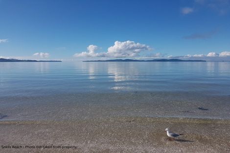 Photo of property in 8 Inca Place, Snells Beach, 0920