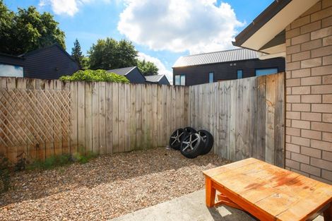 Photo of property in 2/19 Abbotsford Street, Whitiora, Hamilton, 3200