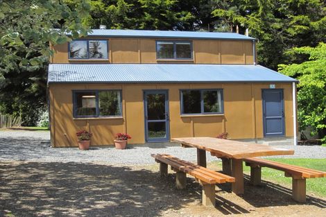 Photo of property in 38 Grammar Street, Kimbolton, 4777