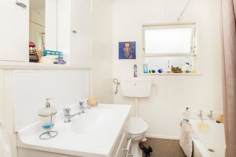 Photo of property in 3/114 Rutene Road, Kaiti, Gisborne, 4010