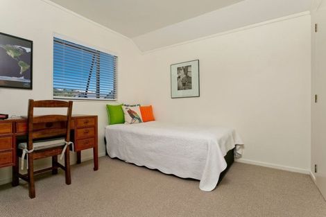 Photo of property in 7/14 Ponderosa Drive, Oteha, Auckland, 0632