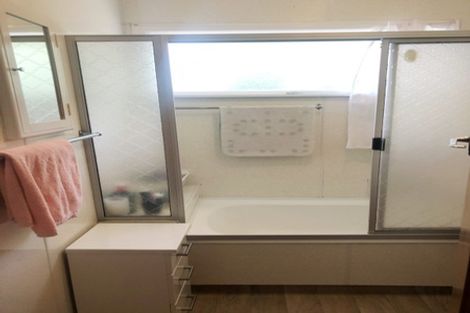 Photo of property in 6 Linley Place, Levin, 5510