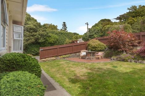 Photo of property in 25 Chester Road, Tawa, Wellington, 5028