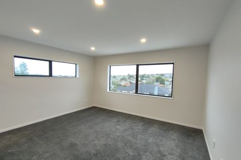 Photo of property in 31 Korihi Drive, Swanson, Auckland, 0614