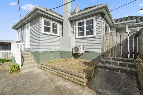 Photo of property in 163 Broderick Road, Johnsonville, Wellington, 6037