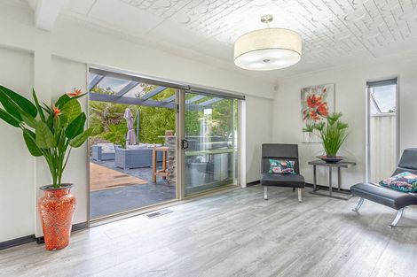 Photo of property in 103 Hillcrest Road, Raumati Beach, Paraparaumu, 5032