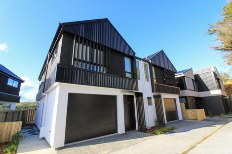 Photo of property in 25/6 Bushland Grove, Paparangi, Wellington, 6037