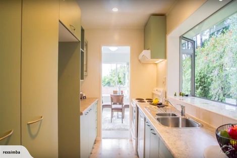 Photo of property in 2/20 Malters Place, Browns Bay, Auckland, 0630