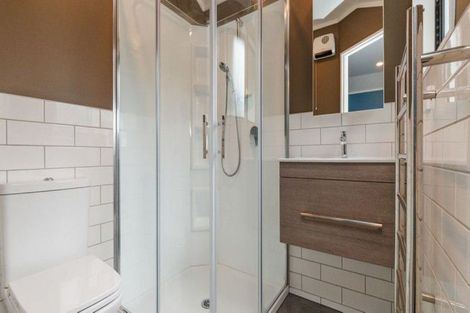 Photo of property in 9 Scandia Court, Hokowhitu, Palmerston North, 4410