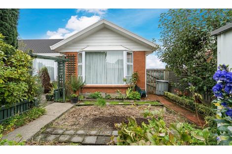 Photo of property in 98 Chelmsford Street, Windsor, Invercargill, 9810