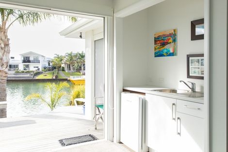 Photo of property in 30 Arawa Lane, Whitianga, 3510