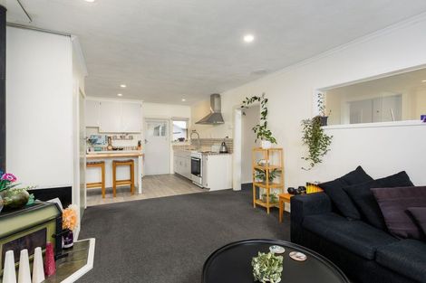 Photo of property in 16 Edward Street, Waimate, 7924