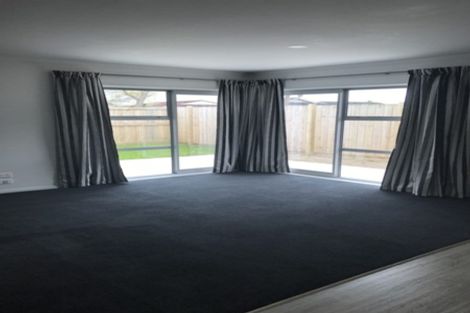 Photo of property in 1/30 Heath Street, Saint Andrews, Hamilton, 3200