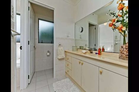 Photo of property in 4 Adelphi Place, Albany, Auckland, 0632