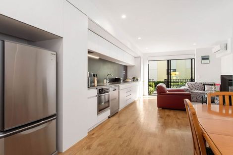 Photo of property in 2/1 Buchan Street, Sydenham, Christchurch, 8023