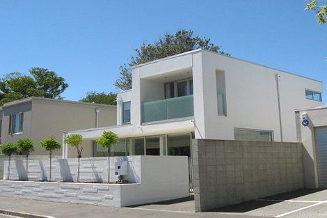 Photo of property in 150 Merivale Lane, Merivale, Christchurch, 8014