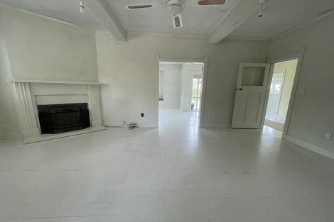 Photo of property in 20 Middle Road, Havelock North, 4130