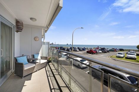 Photo of property in Quarterdeck, 6/4 Buller Street, New Plymouth, 4310