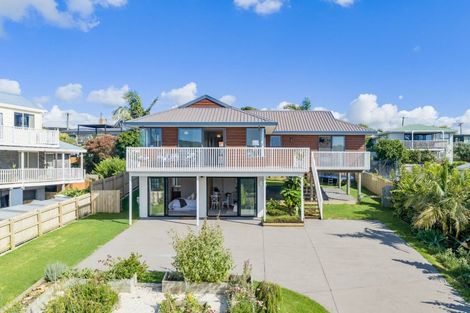 Photo of property in 8 Taipari Avenue, Raglan, 3225