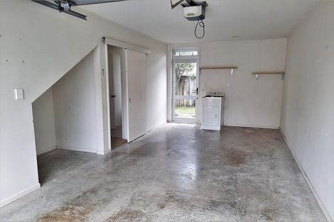 Photo of property in 41 Albionvale Road, Glen Eden, Auckland, 0602