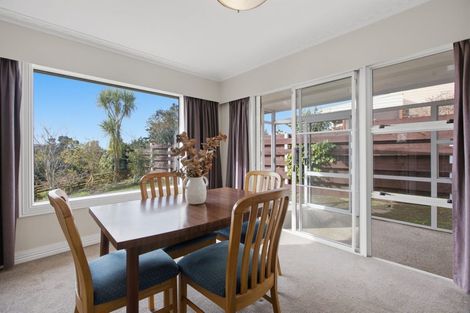Photo of property in 34 Truby King Street, Merrilands, New Plymouth, 4312