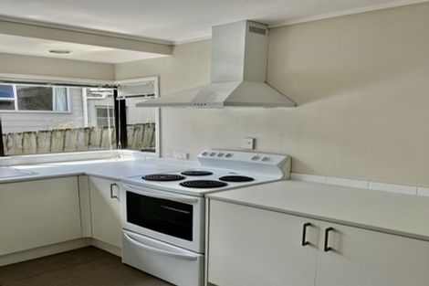 Photo of property in 242a East Coast Road, Forrest Hill, Auckland, 0620