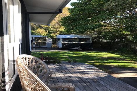 Photo of property in 46 Waimea Road, Waikanae Beach, Waikanae, 5036