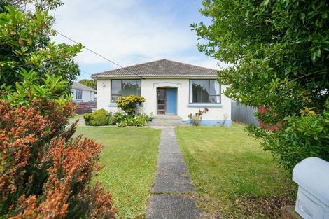 Photo of property in 27 Dipton Street, Kingswell, Invercargill, 9812
