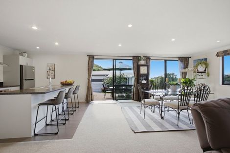 Photo of property in 31 Bateleur Close, Welcome Bay, Tauranga, 3112