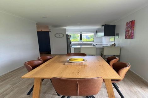 Photo of property in 59 William Wallbank Crescent, Swanson, Auckland, 0614