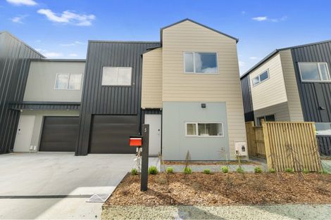 Photo of property in 5 Selkirk Lane, Hamilton Lake, Hamilton, 3204