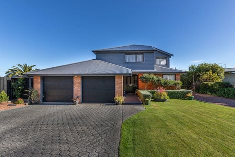 Photo of property in 14 Loris Place, Karoro, Greymouth, 7805