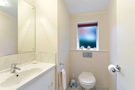 Photo of property in 9a Karaka Grove, Waikanae, 5036