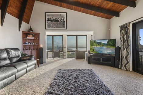 Photo of property in 271 Bellevue Road, Bellevue, Tauranga, 3110