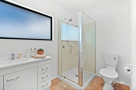 Photo of property in 8 Greenview Way, Miramar, Wellington, 6022