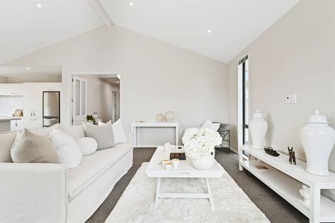 Photo of property in 56 Mcfaddens Road, St Albans, Christchurch, 8052