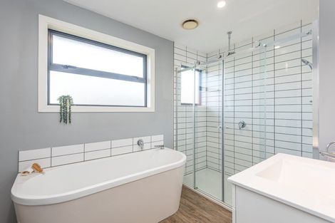 Photo of property in 20 Toorak Avenue, Avonhead, Christchurch, 8042