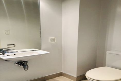 Photo of property in 10/44 Carlos Drive, Flat Bush, Auckland, 2016