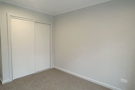 Photo of property in 5/35 Marine Parade, Hobsonville, Auckland, 0616