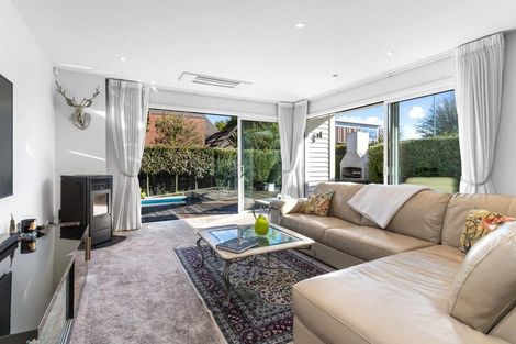 Photo of property in 197 Fendalton Road, Fendalton, Christchurch, 8052