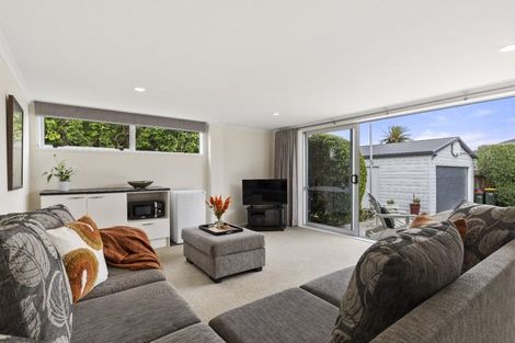 Photo of property in 291 Lake Road, Hauraki, Auckland, 0622