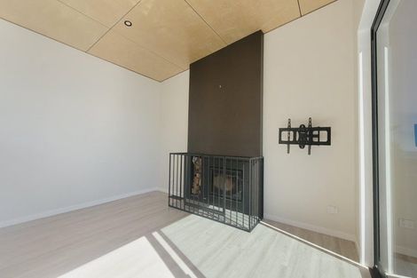 Photo of property in 32 Ocean Parade, Pukerua Bay, 5026