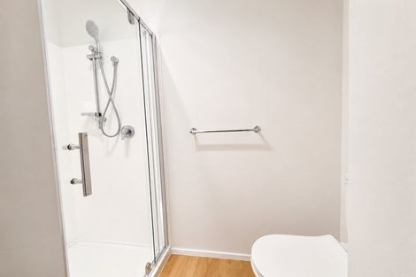 Photo of property in 2 Resolution Place, Bryndwr, Christchurch, 8053