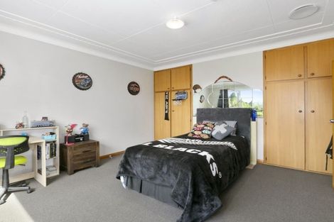 Photo of property in 27 Wingatui Road, Mosgiel, 9024