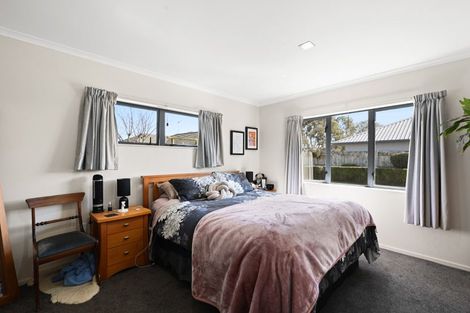 Photo of property in 28 Diomede Glade, Flagstaff, Hamilton, 3210