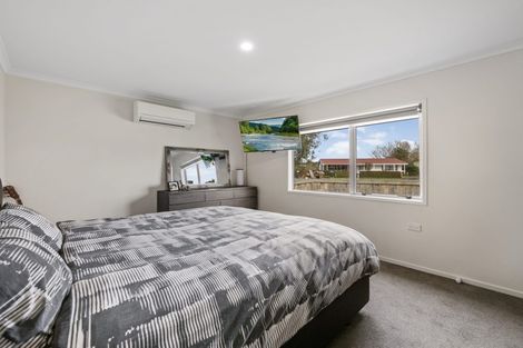 Photo of property in 4 Nettlingham Place, Te Puke, 3119